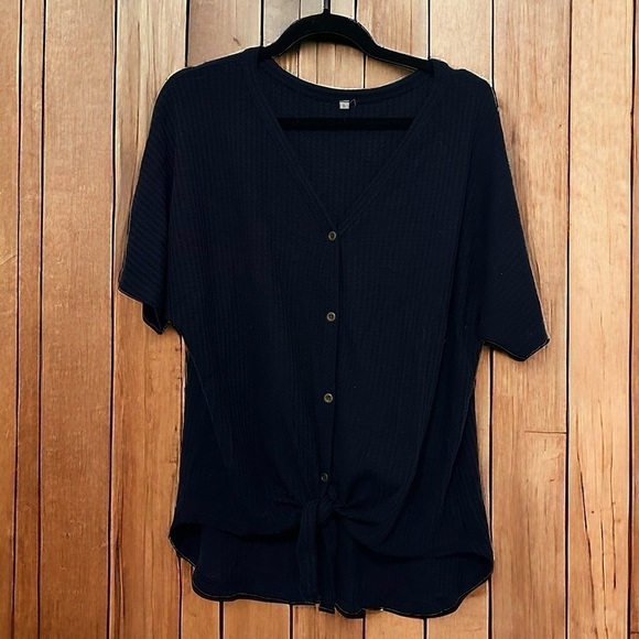 Tops - Navy blue women's button up tie front blouse XL